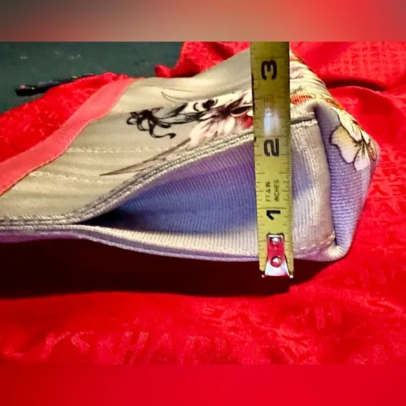 Harveys X Disney Couture Collection - Tinker Bell Clutch RARE LIMITED RELEASE - Picture 9 of 10